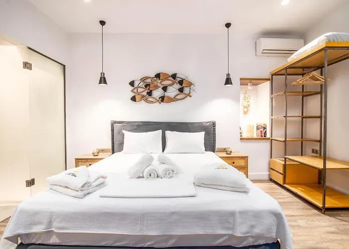 Curcumelli Luxury Suites - Πορτονι 2